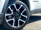 WHITE, 2019 JEEP COMPASS Thumnail Image 11