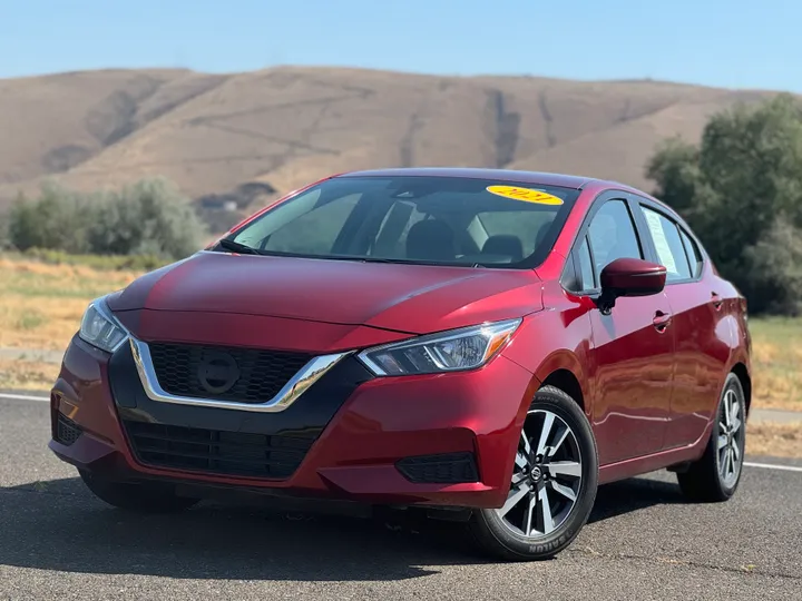 RED, 2021 NISSAN VERSA Image 8