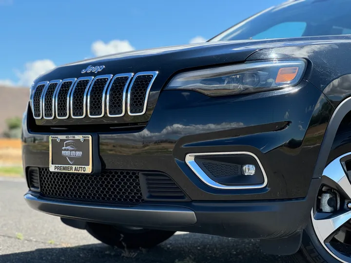 BLACK, 2019 JEEP CHEROKEE Image 2