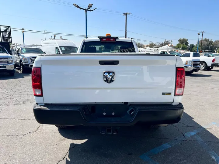 White, 2017 RAM 1500 Image 8