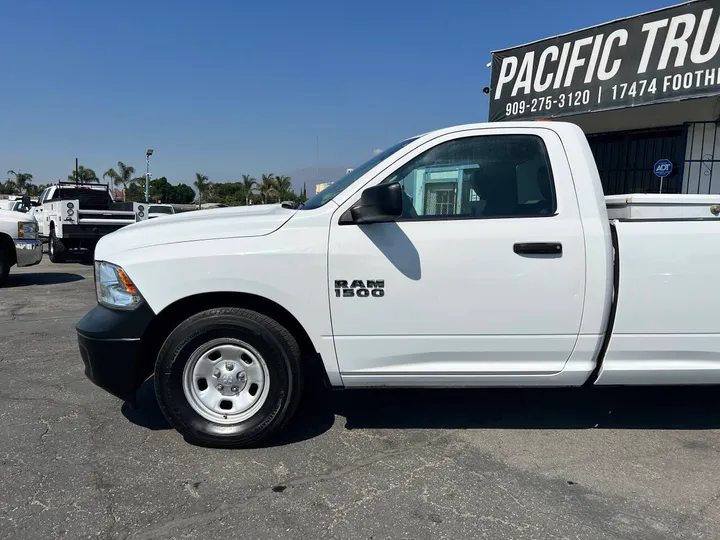 White, 2017 RAM 1500 Image 13