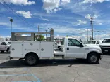 White, 2006 Ford F-350 Super Duty Thumnail Image 4