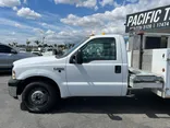 White, 2006 Ford F-350 Super Duty Thumnail Image 15