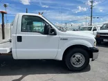 White, 2006 Ford F-350 Super Duty Thumnail Image 5