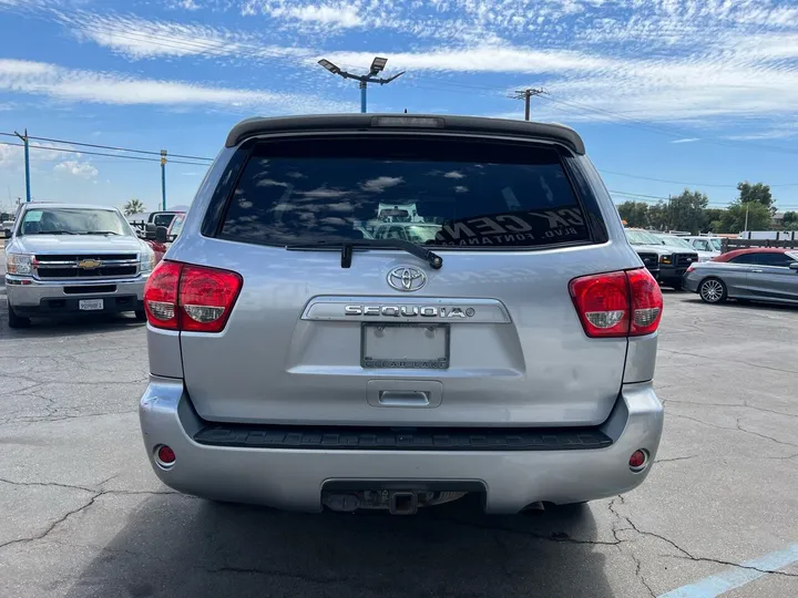 Gray, 2012 Toyota Sequoia Image 7