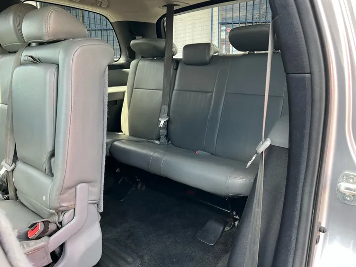 Gray, 2012 Toyota Sequoia Image 28