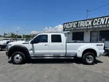 White, 2011 Ford F-450 Super Duty Thumnail Image 13