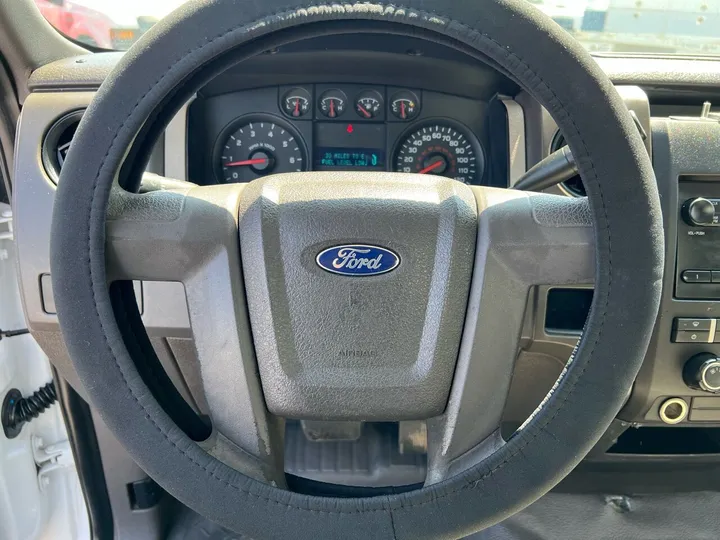 White, 2009 Ford F-150 Image 23