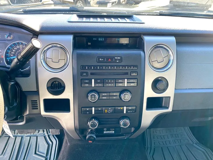 White, 2011 Ford F-150 Image 14