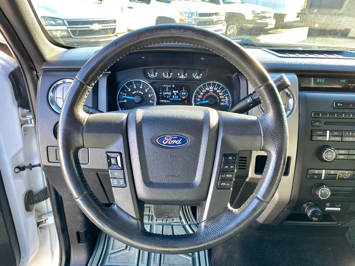 White, 2011 Ford F-150 Image 13