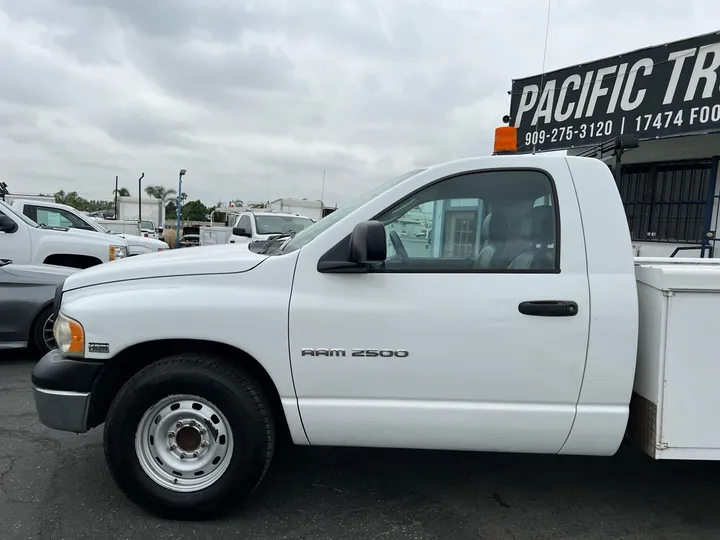 White, 2004 Dodge Ram 2500 Image 18