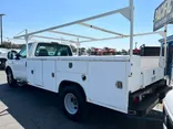 White, 2001 Ford F-350 Super Duty Thumnail Image 13