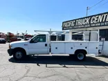 White, 2001 Ford F-350 Super Duty Thumnail Image 14