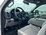 White, 2019 Ford F-250 Super Duty Thumnail Image 24