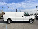 White, 2011 GMC Savana Thumnail Image 6