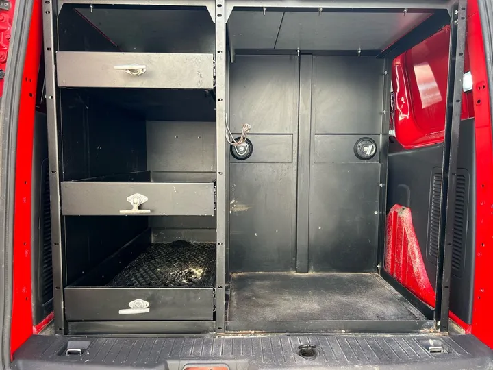 Red, 2015 Ford Transit Connect Image 15