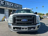 White, 2016 Ford F-250 Super Duty Thumnail Image 2