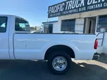 White, 2016 Ford F-250 Super Duty Thumnail Image 13