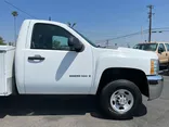 White, 2008 Chevrolet Silverado 2500HD Thumnail Image 5