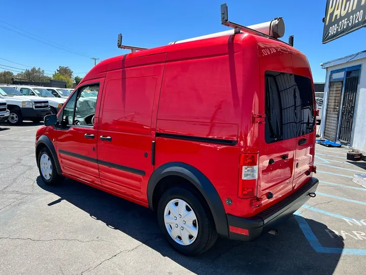 Red, 2013 Ford Transit Connect Image 18