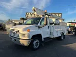 White, 2005 Chevrolet Kodiak C4500 Thumnail Image 2