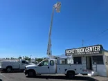 White, 2001 Ford F-350 Super Duty Thumnail Image 2