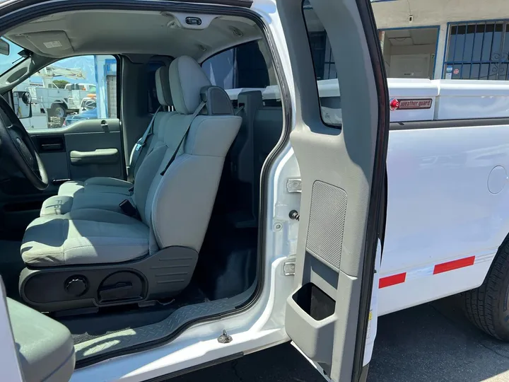 White, 2008 Ford F-150 Image 21