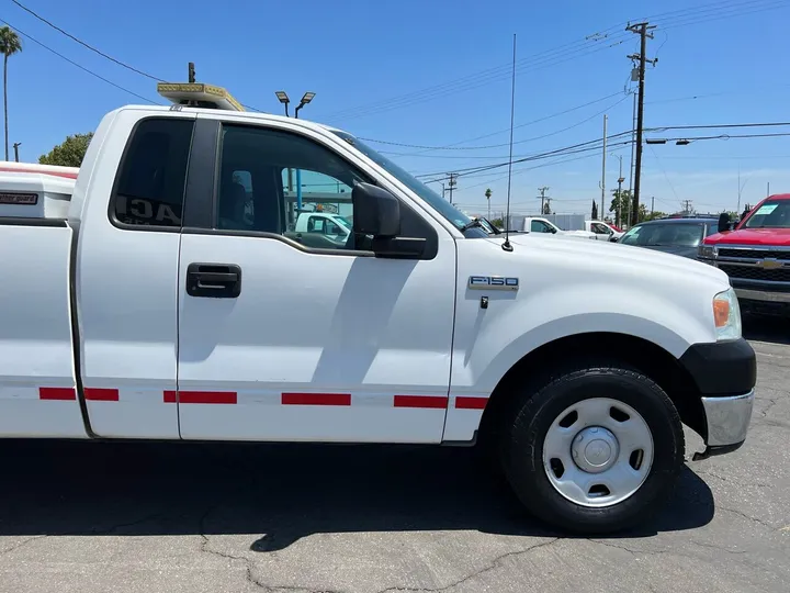 White, 2008 Ford F-150 Image 5