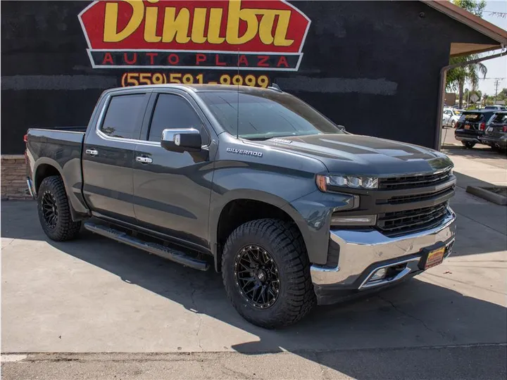 GRAY, 2020 CHEVROLET SILVERADO 1500 CREW CAB Image 2