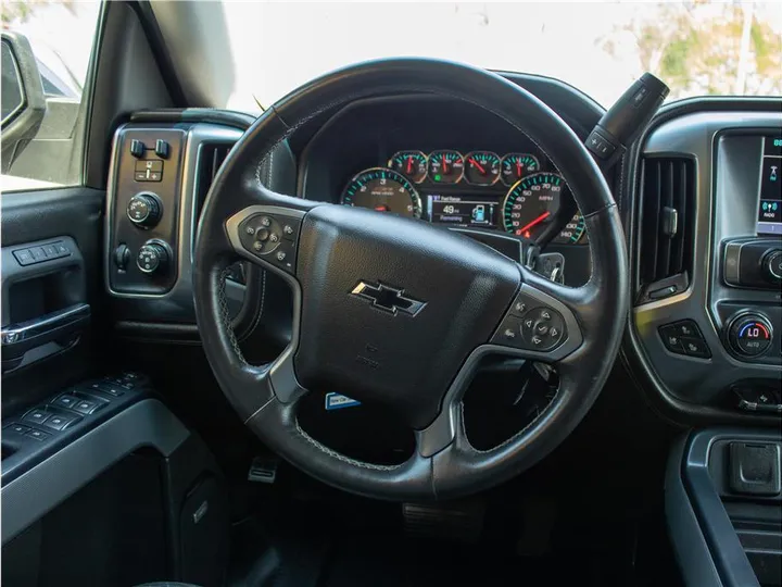 SILVER, 2017 CHEVROLET SILVERADO 1500 CREW CAB Image 12