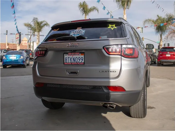 SILVER, 2019 JEEP COMPASS Image 10