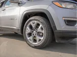 SILVER, 2019 JEEP COMPASS Thumnail Image 8