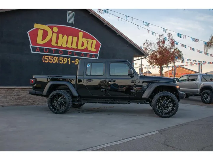 BLACK, 2021 JEEP GLADIATOR Image 8