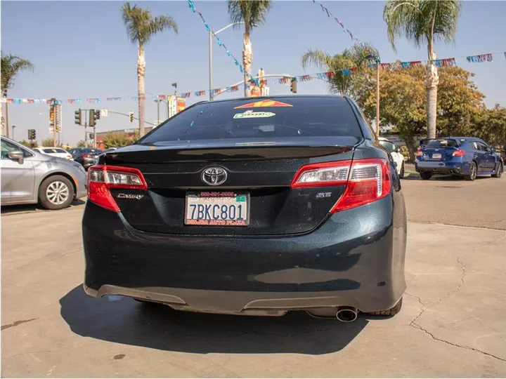 DARK BLUE, 2013 TOYOTA CAMRY Image 9