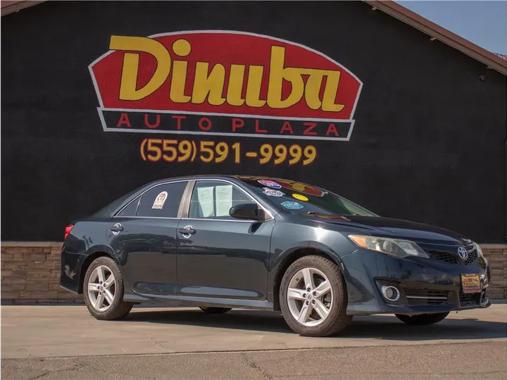 DARK BLUE, 2013 TOYOTA CAMRY Image 4