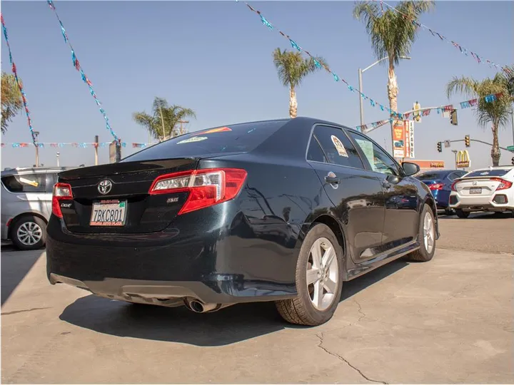 DARK BLUE, 2013 TOYOTA CAMRY Image 3