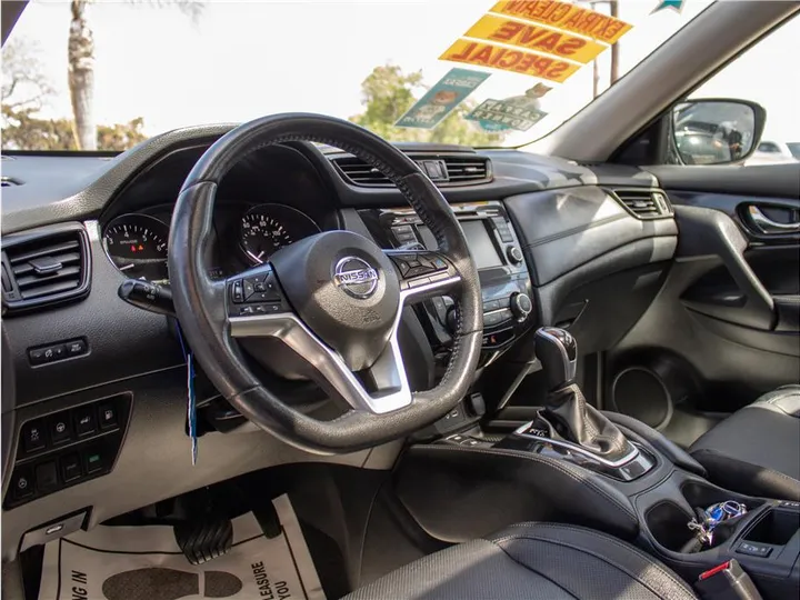 BLUE, 2019 NISSAN ROGUE Image 2