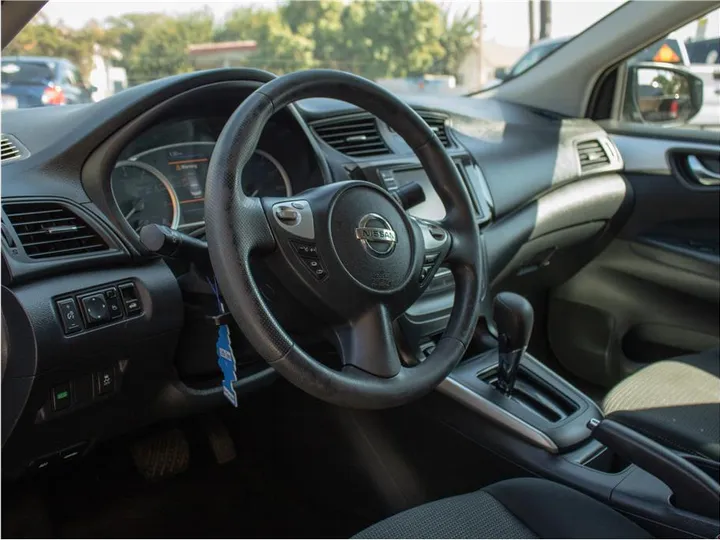 BLUE, 2019 NISSAN SENTRA Image 19