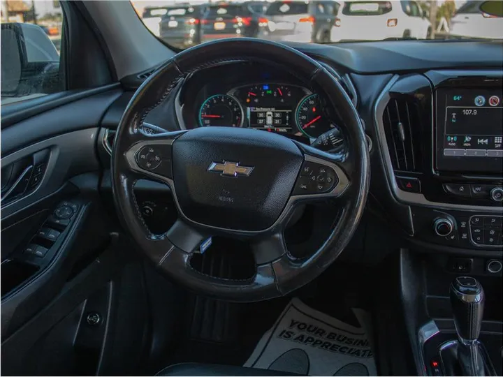 WHITE, 2019 CHEVROLET TRAVERSE Image 22