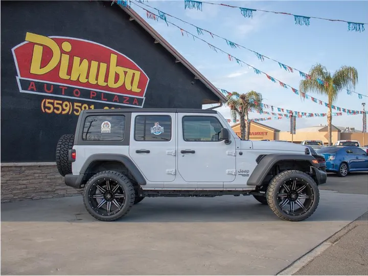 WHITE, 2021 JEEP WRANGLER UNLIMITED Image 10