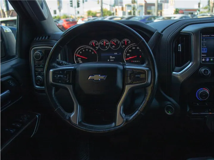 GRAY, 2022 CHEVROLET SILVERADO 1500 LIMITED CREW CAB Image 18