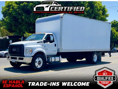 WHITE, 2017 FORD F-650 Image 