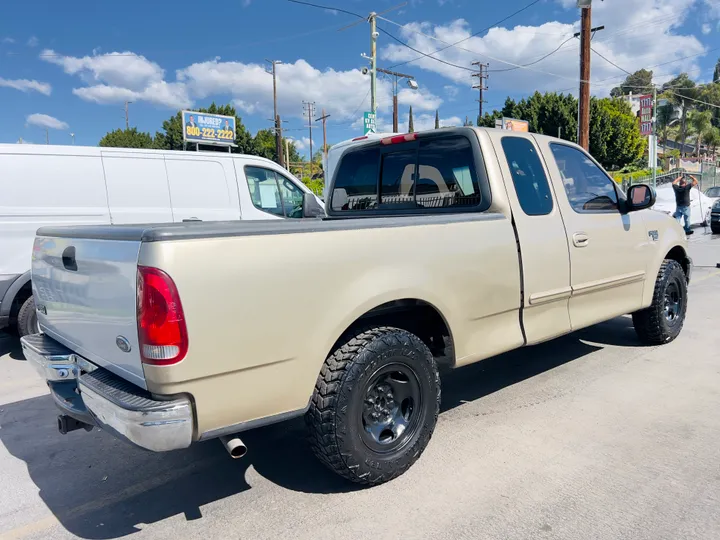 GOLD, 2000 FORD F150 SUPER CAB XLT Image 6