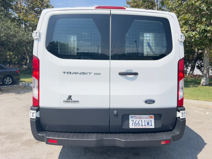 WHITE, 2016 FORD TRANSIT 150 VAN Image 27