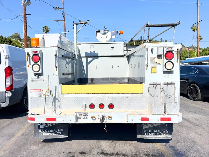 WHITE, 2006 FORD F-450 Image 5