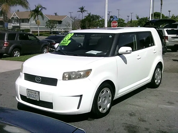 2008 SCION XB Image 3