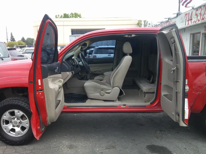 RED, 2007 TOYOTA TACOMA ACCESS CAB Image 11