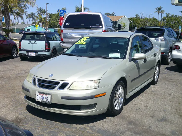 2005 SAAB 9-3 Image 3