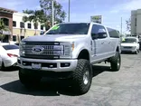 2017 FORD F250 SUPER DUTY CREW CAB Thumnail Image 3