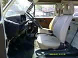 YELLOW, 1989 VOLKSWAGEN SYNCHRO WESTFALIA 4X4 Thumnail Image 9